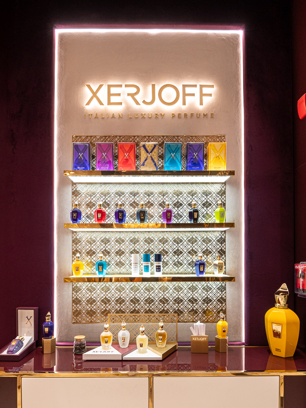 Dubai Boutique Left